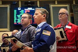 AI 반도체주에 쏠린 '20% 비중' 되돌리기...나스닥 1.5% 급락 - 뉴스 썸네일 이미지